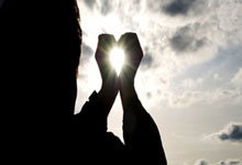 国羽4冠2亚收官！翁泓阳横扫登顶，陈雨菲复出摘金，女双混双惊喜.