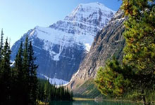 势如破竹,领头羊巴萨豪取西甲9连胜.